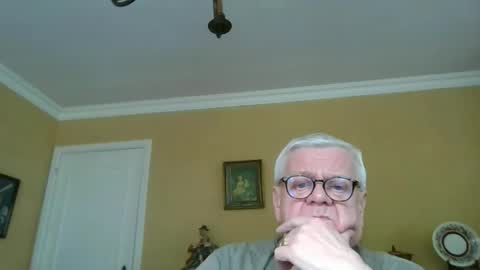 Snapshot of trekbeestje1 chatting on May 6, 2026, 12:21 pm trekbeestje online show from May 6, 2026, 12:21 pm