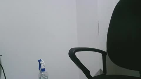 Snapshot of treki1979 chatting on December 28, 2024, 4:30 pm treki1979 online show from December 28, 2024, 4:30 pm