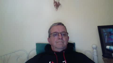 Snapshot of trev8331 chatting on September 13, 2025, 11:54 am Fe-fi-fo-fum online show from September 13, 2025, 11:54 am