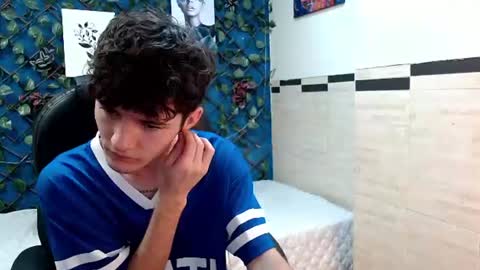 Snapshot of trevor_mob chatting on July 10, 2026, 1:03 pm trevor_mob online show from July 10, 2026, 1:03 pm
