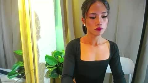 Snapshot of trexietemptress chatting on April 4, 2026, 4:33 am Trexie online show from April 4, 2026, 4:33 am