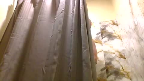 Snapshot of trickydick6 chatting on July 17, 2026, 5:40 pm trickydick6 online show from July 17, 2026, 5:40 pm
