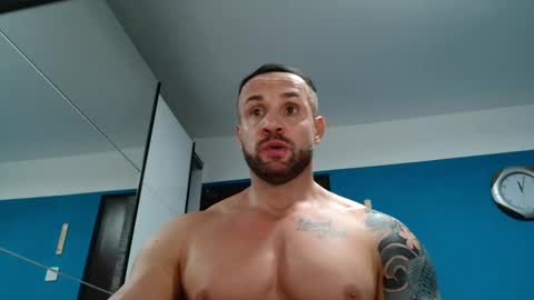tridentmuscles online show from January 17, 2025, 10:01 pm