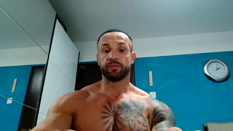 tridentmuscles online show from September 29, 2025, 11:04 am