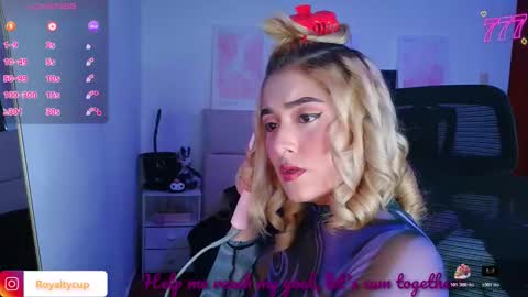 Snapshot of trinitych_ chatting on March 14, 2026, 4:07 am trinitych_ online show from March 14, 2026, 4:07 am