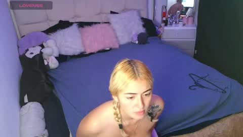 Snapshot of trinitych_ chatting on May 19, 2026, 12:22 pm trinitych_ online show from May 19, 2026, 12:22 pm