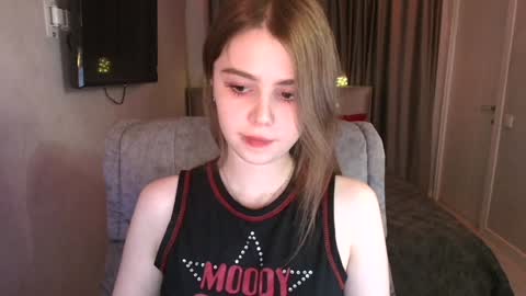 tripleprinces online show from January 6, 2025, 3:40 pm