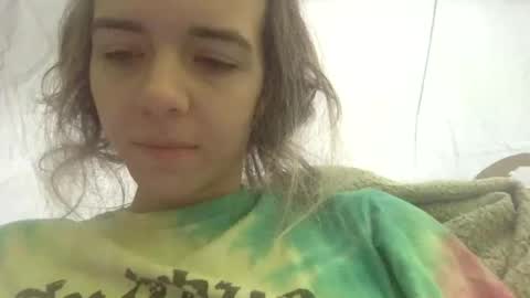 trippybb222 online show from September 29, 2025, 4:01 pm