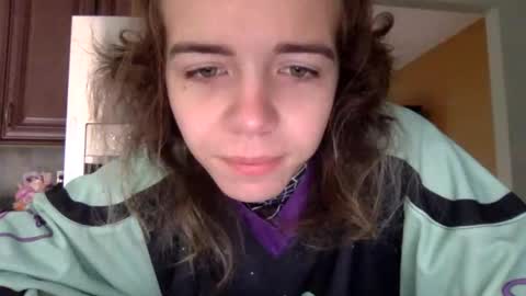 trippybb222 online show from October 31, 2025, 2:07 pm