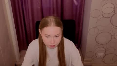 Lana online show from February 11, 2026, 4:17 am