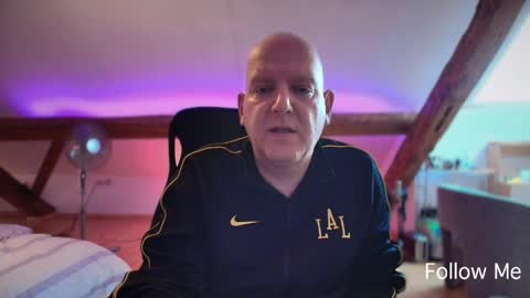 Snapshot of tritonspace chatting on April 30, 2026, 6:42 am Triton online show from April 30, 2026, 6:42 am