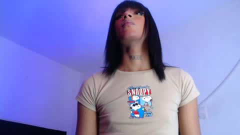 Snapshot of trix_ebony chatting on June 24, 2026, 4:11 am trix_ebony online show from June 24, 2026, 4:11 am