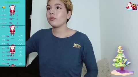 Snapshot of trixie_tangg chatting on December 19, 2024, 4:02 am Kitty online show from December 19, 2024, 4:02 am