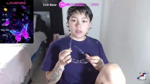 Snapshot of trixie_tangg chatting on November 14, 2025, 8:51 pm Kitty online show from November 14, 2025, 8:51 pm