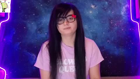 Snapshot of trixiedoescamcam chatting on May 20, 2026, 5:08 pm trixiedoescamcam online show from May 20, 2026, 5:08 pm