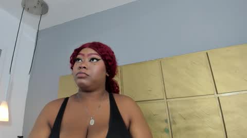 trixiemar1 online show from November 16, 2025, 12:55 pm