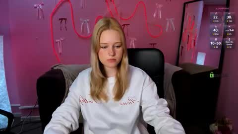 Snapshot of trixy_melison chatting on March 17, 2026, 6:50 am Trixy online show from March 17, 2026, 6:50 am