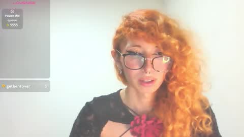 Trixy Rose online show from September 22, 2025, 6:26 am