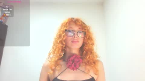 Trixy Rose online show from September 27, 2025, 6:29 am