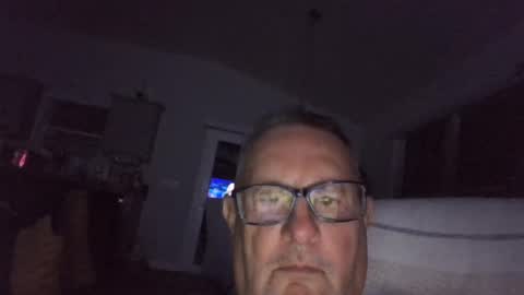 Snapshot of troffer1020 chatting on December 12, 2024, 5:20 am Troffer online show from December 12, 2024, 5:20 am