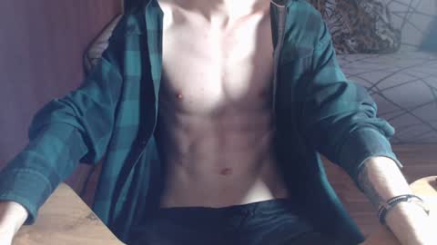 Snapshot of trone41 chatting on December 5, 2024, 8:44 am I POST MY FUCKING VIDEOS AND PICS online show from December 5, 2024, 8:44 am