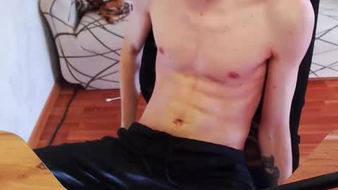 Snapshot of trone41 chatting on March 25, 2026, 10:54 am I POST MY FUCKING VIDEOS AND PICS online show from March 25, 2026, 10:54 am