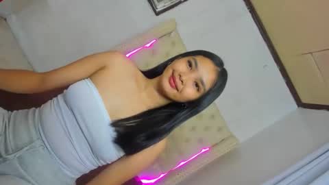 Snapshot of tropicalmuse chatting on March 20, 2026, 8:41 am Ash online show from March 20, 2026, 8:41 am