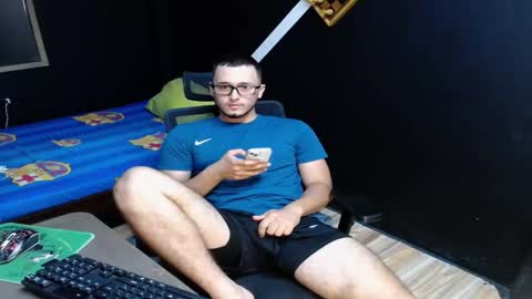 Snapshot of troy_6969 chatting on November 24, 2025, 8:52 pm Alan David online show from November 24, 2025, 8:52 pm