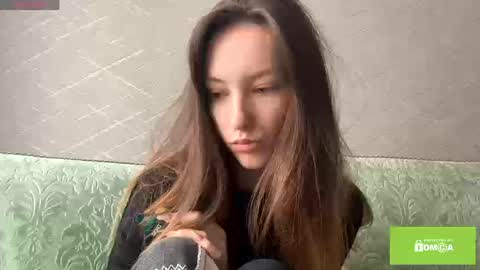 Hello Viola here   Help me to make 50 thumbs up 333 online show from March 14, 2026, 8:09 am