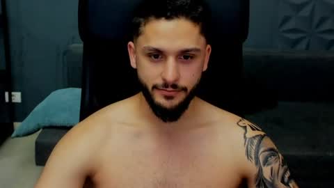 Snapshot of troywade chatting on August 3, 2026, 9:04 am TroyWade online show from August 3, 2026, 9:04 am