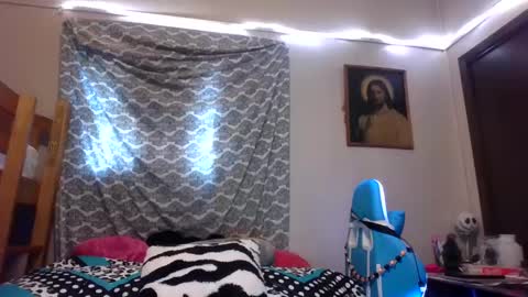 TruckersWifeToBe online show from December 15, 2024, 3:20 pm