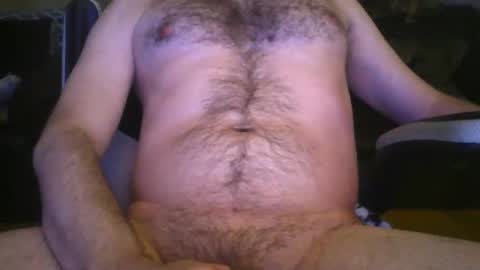 Snapshot of truegntlmn chatting on February 26, 2025, 9:42 am TrueGntlmn online show from February 26, 2025, 9:42 am