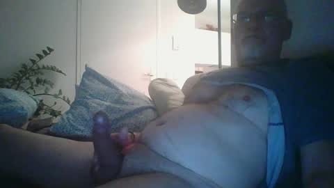 Snapshot of trukturk chatting on May 13, 2026, 9:22 pm trukturk online show from May 13, 2026, 9:22 pm