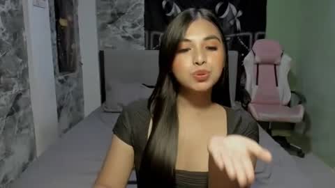 KC online show from December 22, 2024, 1:44 pm