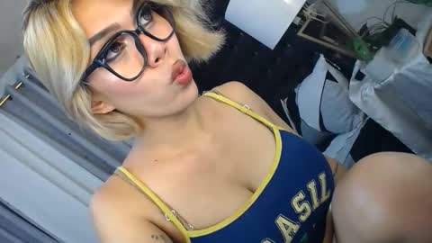 billie online show from October 10, 2025, 8:08 pm