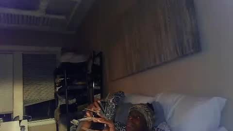 Amber White online show from October 28, 2025, 10:41 am