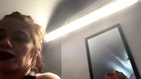 tscotto online show from October 18, 2025, 4:15 am