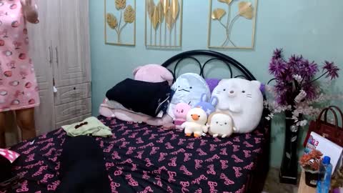 SHENA  online show from March 10, 2025, 12:37 pm