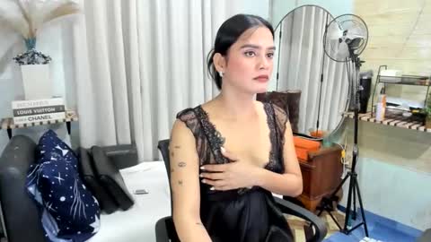 tslatinazandra online show from March 26, 2026, 10:54 am