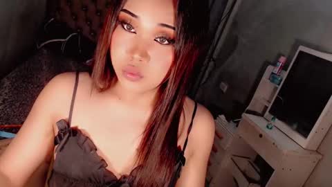 Snapshot of tsscarlett_xx chatting on January 19, 2026, 4:33 pm jayvie online show from January 19, 2026, 4:33 pm
