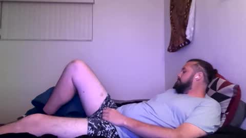 Mr Gray Sweatpants online show from April 25, 2026, 6:49 am