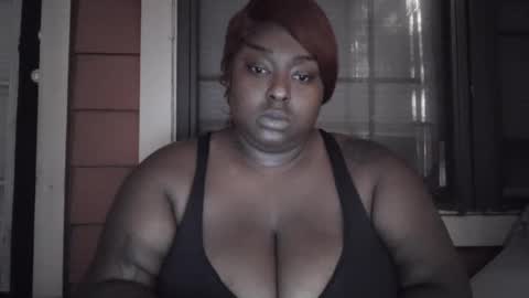 tsunamiiibee online show from October 9, 2025, 1:09 pm