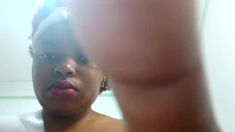 Snapshot of tue_bre12 chatting on August 9, 2026, 9:58 am tue_bre12 online show from August 9, 2026, 9:58 am