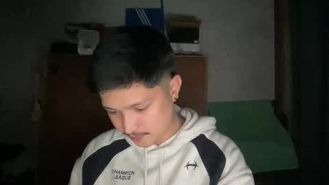 Snapshot of tuling1 chatting on February 6, 2026, 7:17 pm tuling1 online show from February 6, 2026, 7:17 pm