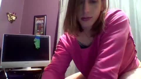 Snapshot of turnmetrans chatting on February 19, 2025, 4:23 am Turnmetrans online show from February 19, 2025, 4:23 am