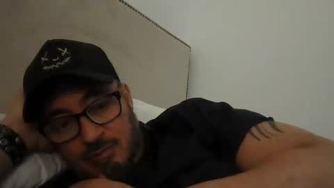 tuscan_taurus online show from December 14, 2025, 1:05 pm