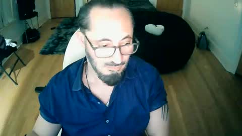 tuscan_taurus online show from March 17, 2026, 5:55 am