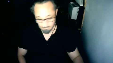 Snapshot of tuscan_taurus chatting on June 18, 2026, 7:30 am tuscan_taurus online show from June 18, 2026, 7:30 am