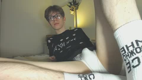 Snapshot of tuz94 chatting on February 17, 2025, 4:37 pm Dan online show from February 17, 2025, 4:37 pm