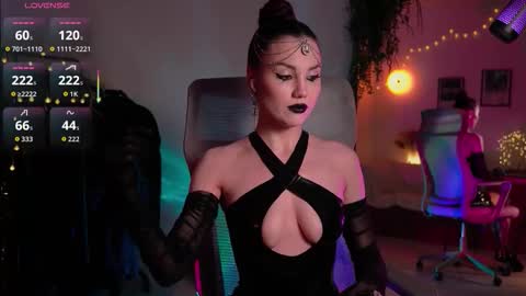 Snapshot of tv_miss chatting on November 1, 2025, 1:29 am Miss Veth online show from November 1, 2025, 1:29 am